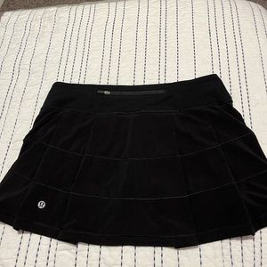 Lululemon pace rival skirt 6